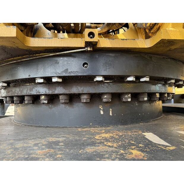 2005 Caterpillar M325C-48207002