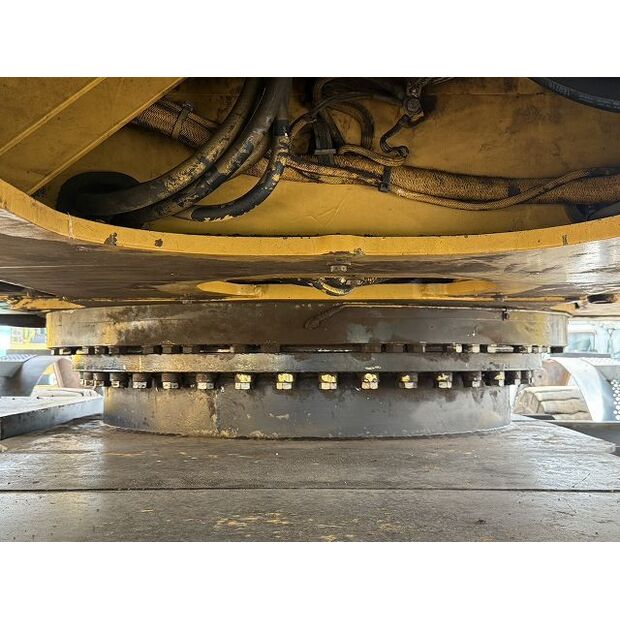 2005 Caterpillar M325C-48207003