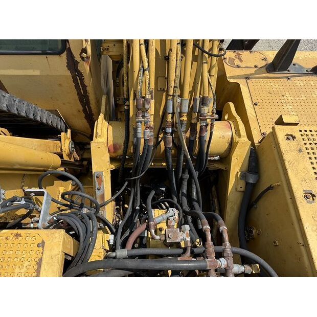 2005 Caterpillar M325C-48207031