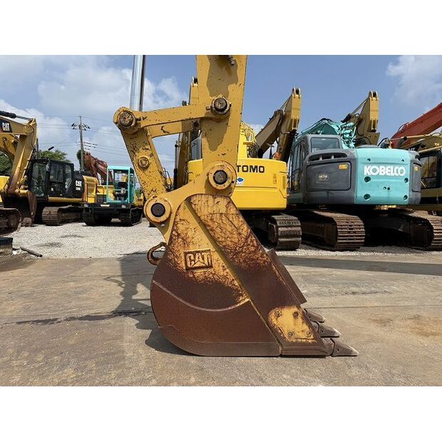 2005 Caterpillar M325C-48207044