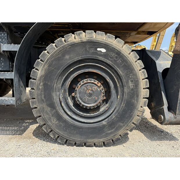 2005 Caterpillar M325C-48207048