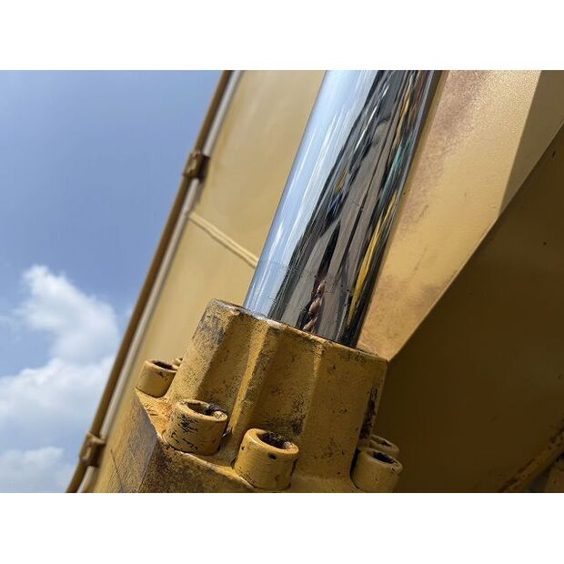 2005 Caterpillar M325C-48207053