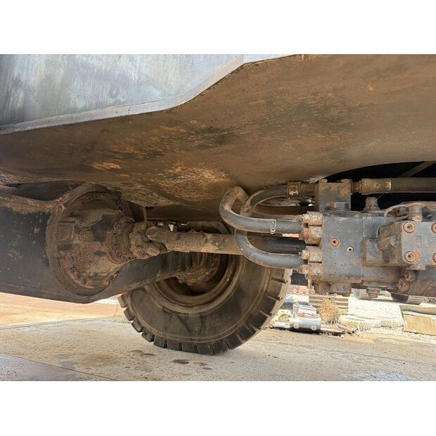 2005 Caterpillar M325C-48207062