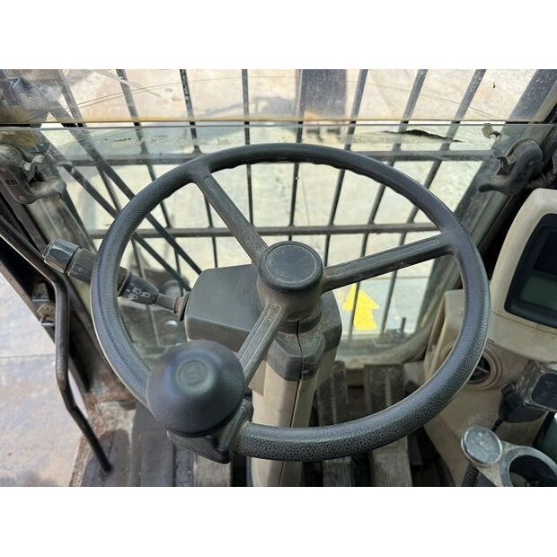 2005 Caterpillar M325C-48207066