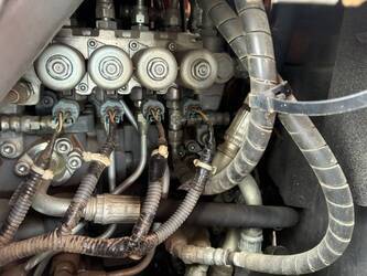 2017-hitachi-zx135us-5b-1468385-48207196