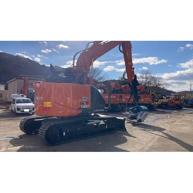 2025 Hitachi ZX135US-6-48207302