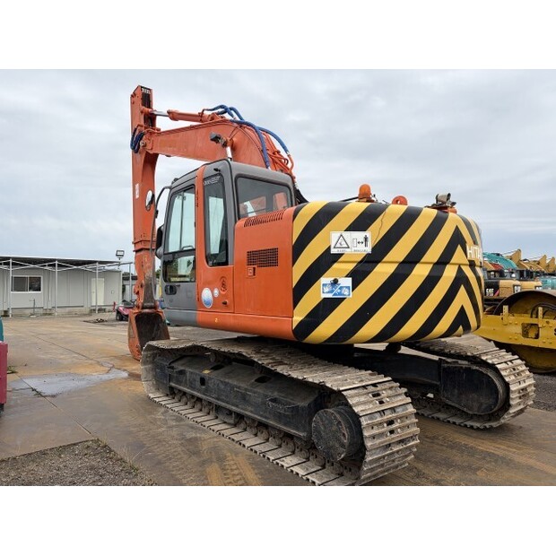 2001 هيتاشى ZX225USR-48207389