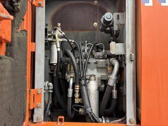 2001-hitachi-zx225usr-48207420