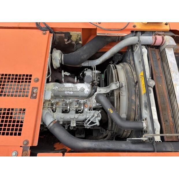 2001 هيتاشى ZX225USR-48207423