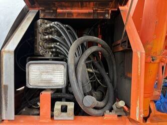 2001-hitachi-zx225usr-48207427