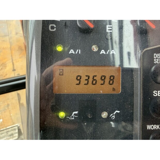 2001 هيتاشى ZX225USR-48207430