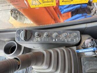 2001-hitachi-zx225usr-48207431