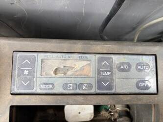 2001-hitachi-zx225usr-48207432