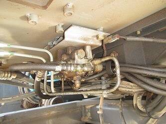 2012-hitachi-zx225usre-3-48207462