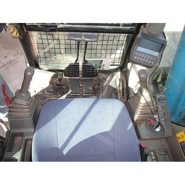 2012 هيتاشى ZX225USRE-3-48207471