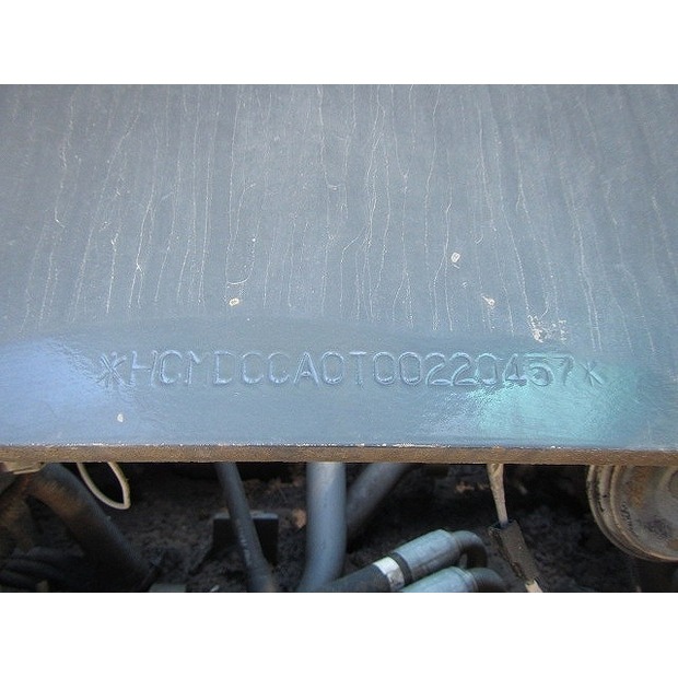 2012 هيتاشى ZX225USRE-3-48207480