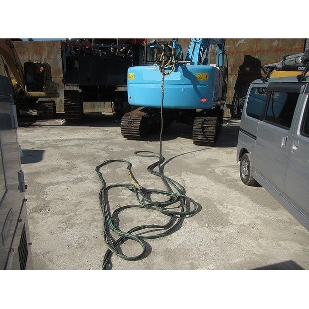 2012 هيتاشى ZX225USRE-3-48207481