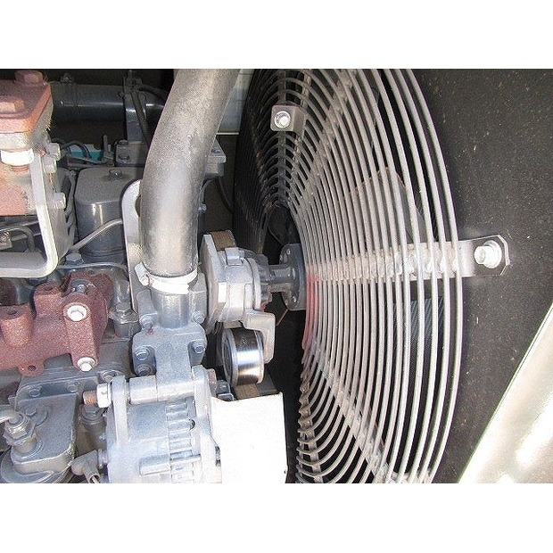 2012 هيتاشى ZX225USRE-3-48207492