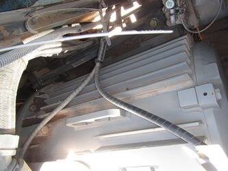 2012-hitachi-zx225usre-3-48207494