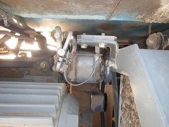 2012-hitachi-zx225usre-3-48207495