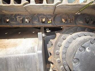 2012-hitachi-zx225usre-3-48207655