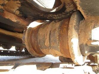 2012-hitachi-zx225usre-3-48207659