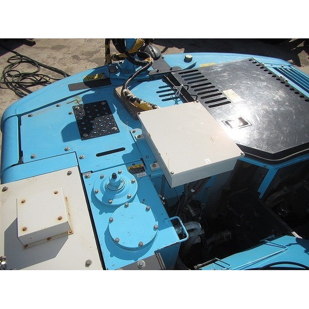 2012 هيتاشى ZX225USRE-3-48207675
