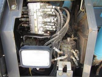2012-hitachi-zx225usre-3-48207679