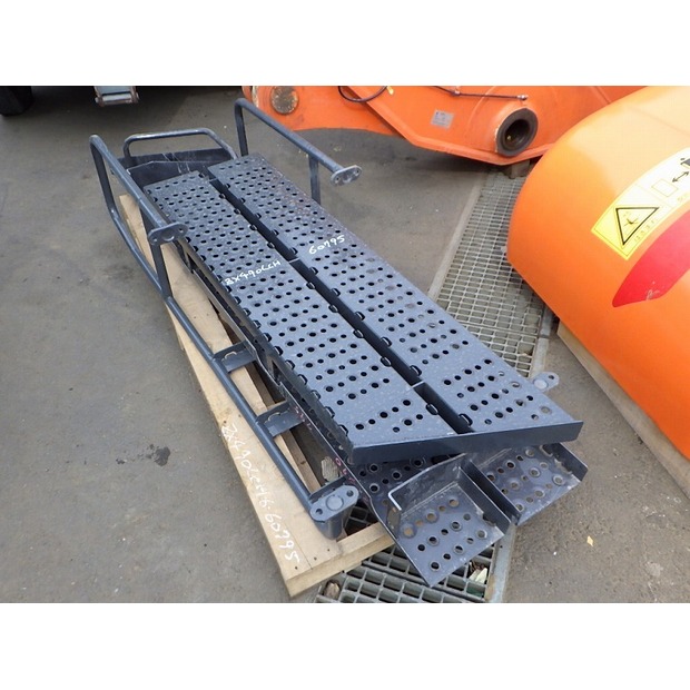 2018 Hitachi ZX490LCH-6-48207897