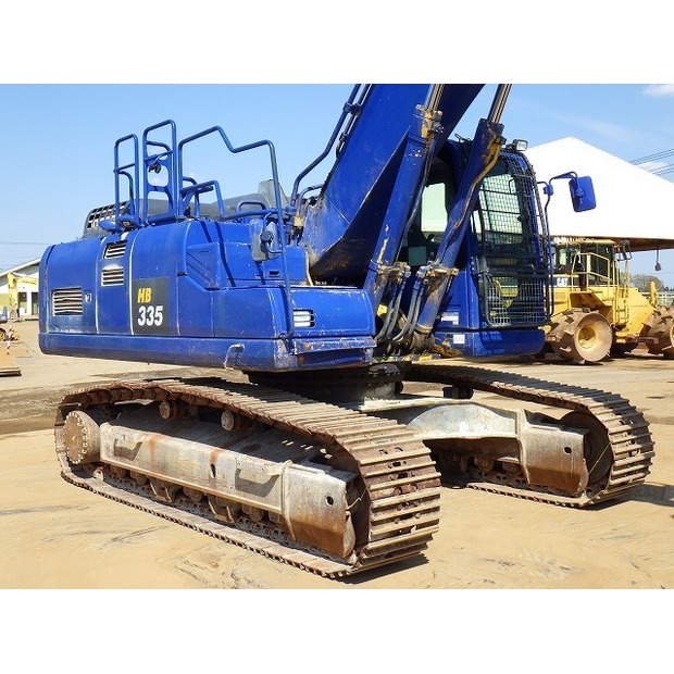 2018 Komatsu HB335-3-48207911