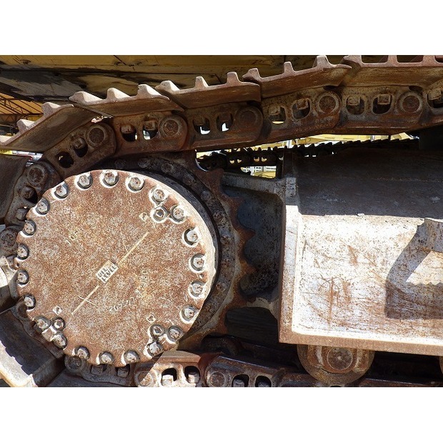 2018 Komatsu HB335-3-48207931
