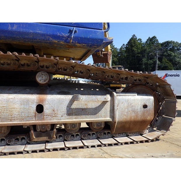 2018 Komatsu HB335-3-48207932