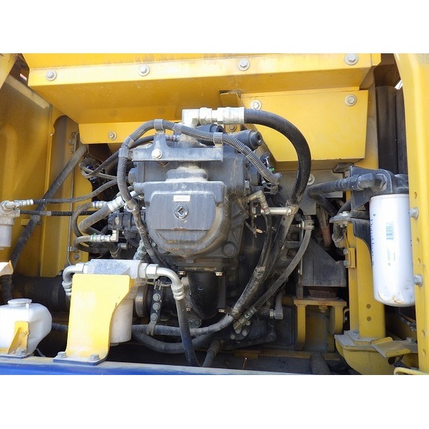 2018 Komatsu HB335-3-48207947