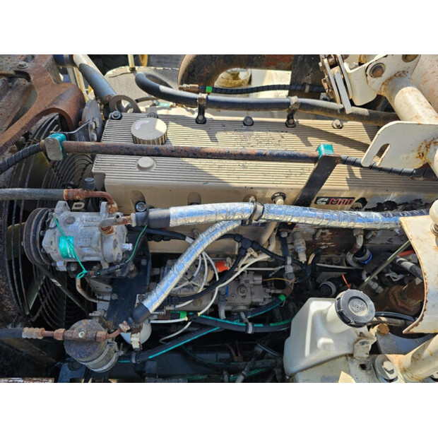 2000 تيريكس TA30-48208045