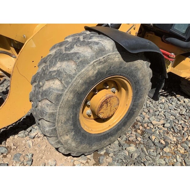 2020 كاتربيلر 906M-48208154