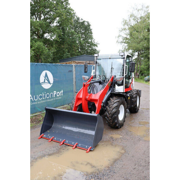 2026 Beartrac CM20-48208572