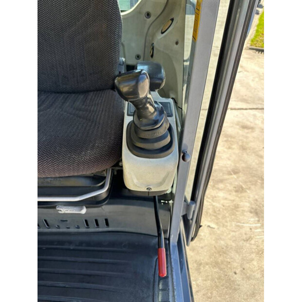 2013 Neuson 6003-48209319