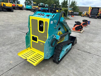 2024-machpro-mp-s300-1468600-48210045