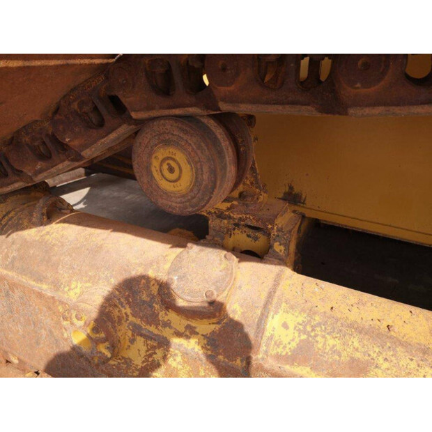 2015 كاتربيلر D6T LGP-48210089