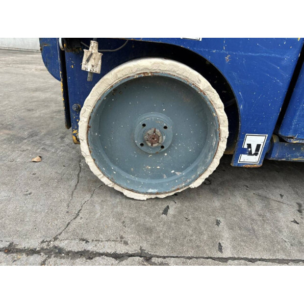2002 Haulotte COMPACT 10-48210265