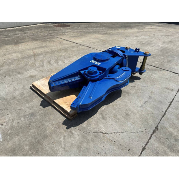 2026 HEROE SC04-48210666