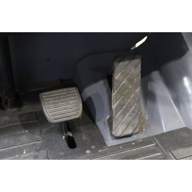 2015 BYD ECB25C-48210821