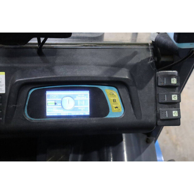 2015 BYD ECB25C-48210824