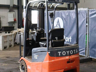 2011-toyota-7fbest15-1468634-48210986