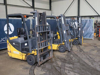 2015-komatsu-fb15m-12-48211124