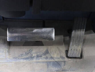 2017-toyota-8fbe15t-1468639-48211195
