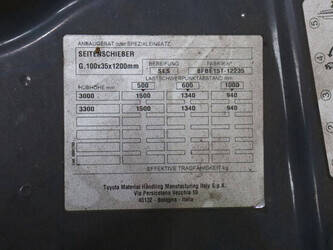 2017-toyota-8fbe15t-1468639-48211198