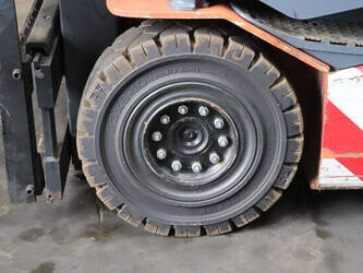 2018-toyota-8fbmt25-1468640-48211218