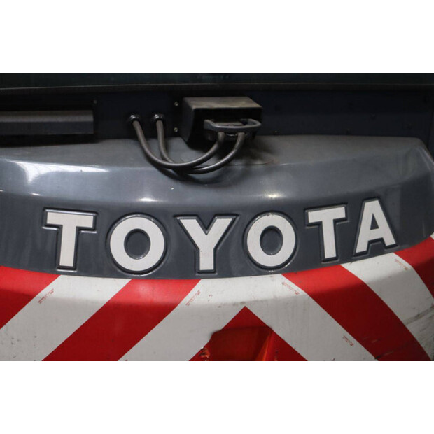 2018 Toyota 8FBMT25-48211221