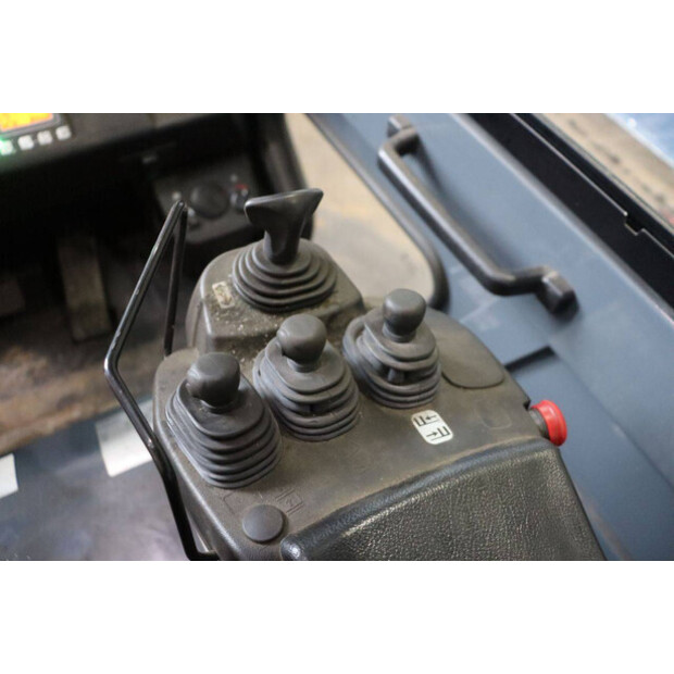 2018 Toyota 8FBMT25-48211228